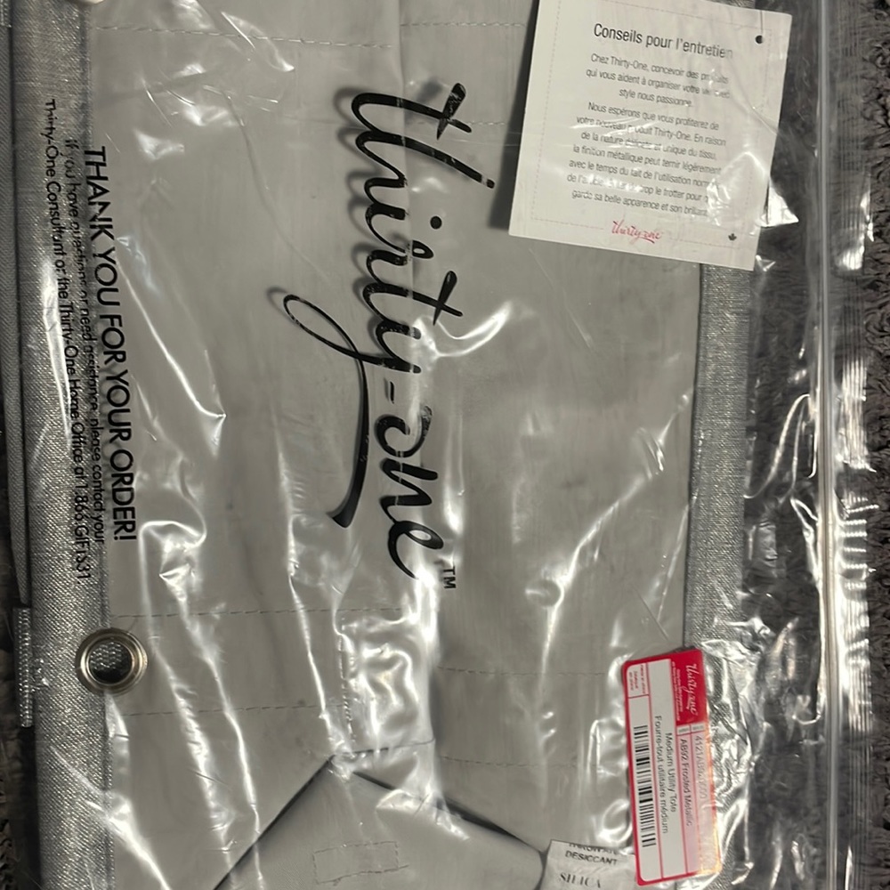 Thirty one medium utility tote